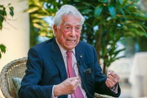 Mario Vargas Llosa, entre los nombres de la investigación por los “Papeles de Pandora”