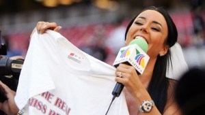 Interpol emite ficha roja contra la popular presentadora Inés Gómez, buscada por el desvío de 150 millones de dólares
