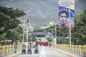 El País: El cruce clandestino entre Colombia y Venezuela se impone a la reapertura de la frontera