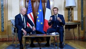 Joe Biden se reúne con Emmanuel Macron en Roma tras disputa por los submarinos