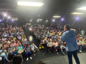 Guanipa encabezó gran acto de la Unidad en Caracas