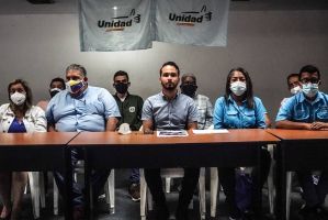 Unidad denuncia que PSUV usa a Ecarri para confundir a los caraqueños