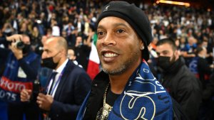 Ronaldinho íntimo: De las fiestas cuando era jugador a su “verdadera” amistad con Messi
