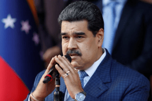 “Cobardes y corruptos”: Maduro perdió la cabeza y arremetió contra Cabo Verde