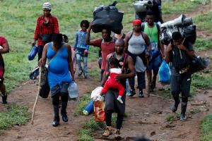 “Te envuelve y no te suelta”: El Darién, la selva que no deja ir a los migrantes