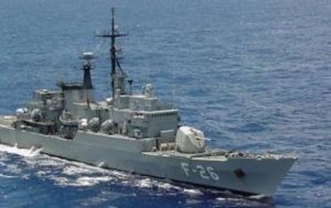 Fragata Almirante García desmantelada para venderse como chatarra en Puerto Cabello (Fotos)