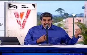 Maduro bailó “Taka Taka” para celebrar el accidentado arranque de su reconversión (Video)