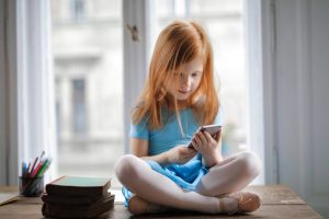 YouTube, TikTok y Snapchat “prometen” revelar datos sobre su impacto en niños