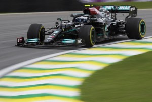 Hamilton saldrá primero en la carrera esprint del Gran Premio de Brasil