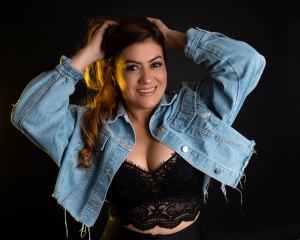 Robenis González feliz por el éxito “Un cover para Venezuela”