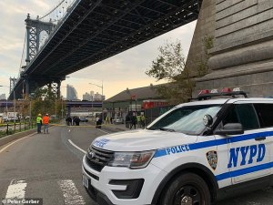 Trabajador murió luego de una caída de 30 metros desde el puente de Manhattan
