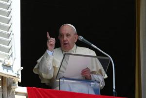 El papa Francisco urgió a “una formación renovada” de todos los religiosos que trabajan con niños y jóvenes