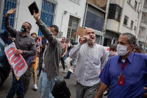 Sindicatos que buscaban reunión con Khan en Caracas fueron expulsados por la PNB