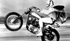 Evel Knievel, el motociclista que entró al Guinness por tener la mayor cantidad de huesos rotos