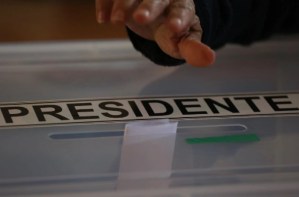 Chile comenzó conteo de elecciones presidenciales con retraso en algunas mesas