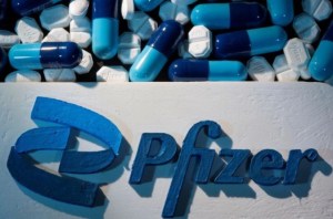 Autoridades sanitarias de EEUU autorizan la píldora contra el Covid-19 de Pfizer