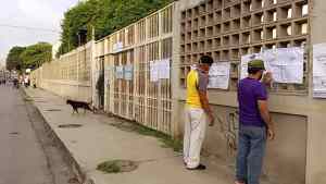 Poca asistencia de votantes en centros electorales de Porlamar (FOTO)