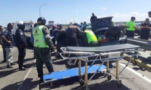 Murió un policía tras accidente en el puente sobre el Lago de Maracaibo