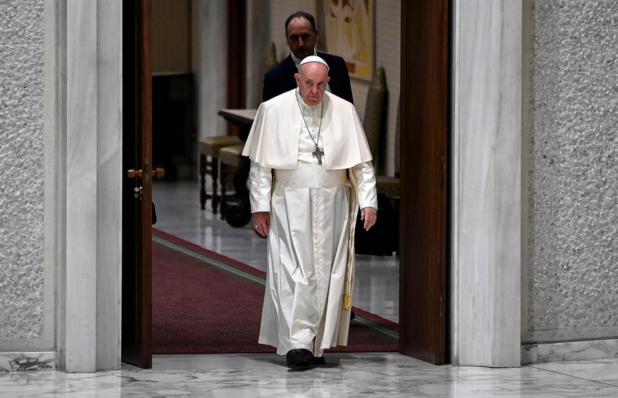 El papa Francisco pide a la Iglesia de América Latina que escuchen a los más pobres