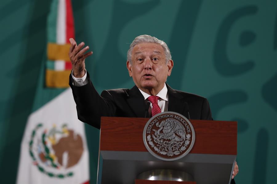López Obrador descarta restricciones por la nueva variante ómicron