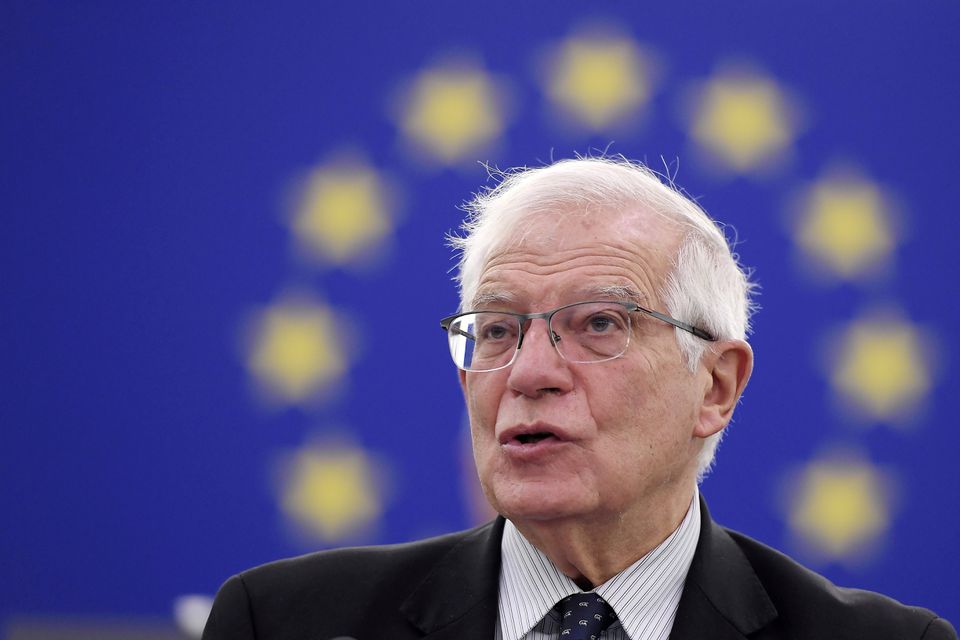 Borrell asegura que el bombardeo en Járkov “viola las leyes de la guerra”