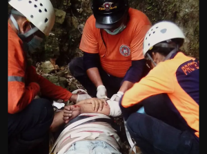 Rescataron a septuagenario que cayó a un barranco en Capacho Nuevo