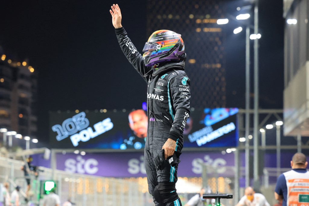Hamilton se quedó con la “pole” del Gran Premio de Arabia Saudita