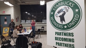 Empleados de Starbucks votaron “sí” a la formación de su primer sindicato en EEUU