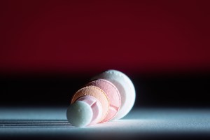 Expertos en EEUU opinan: ¿Píldoras antivirales de Pfizer pueden presentar riesgos con otros medicamentos?