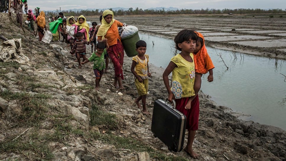Acnur pide a Tailandia que proteja a los civiles que huyen de Birmania