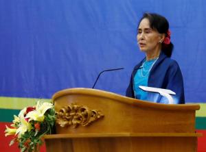Birmania reduce la pena de cárcel contra la líder y premio Nobel de la Paz, Aung San Suu Kyi
