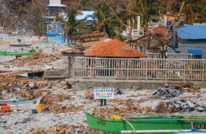 Se eleva la cifra de muertes del último gran desastre natural de 2021: ya hay 405 víctimas del tifón “Rai” en Filipinas
