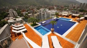 Reconocido hotel de Caracas se pronunció tras denuncia de Chiky Lorens sobre presunto acto de discriminación
