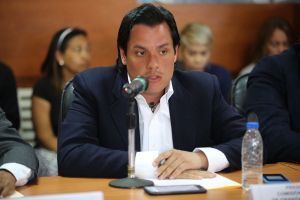 Paparoni aseguró que Maduro no tendrá acceso a fondos del Bandes en Novo Bank
