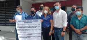 Abandonados por el chavismo, trabajadores de la Gobernación de Carabobo no aguantan la pelazón