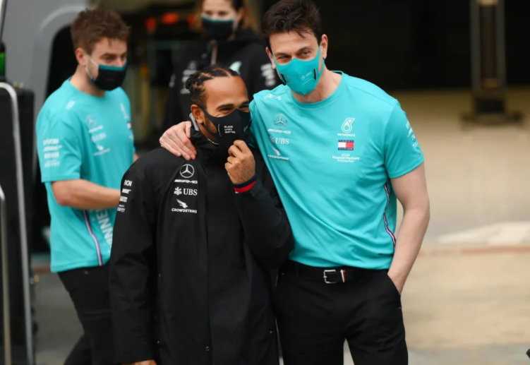 El Plan B de Mercedes para reemplazar a Hamilton ante el temor de un posible retiro