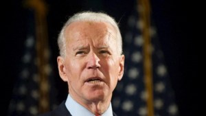 Biden confirmó el despliegue de militares para hacer frente a nueva ola de contagios