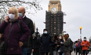 Alcalde de Londres, aseguró estar “increíblemente preocupado” por el rápido incremento de contagios de ómicron