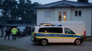El aterrador caso de la familia hallada muerta en su casa en Berlín podría tener un desenlace inesperado