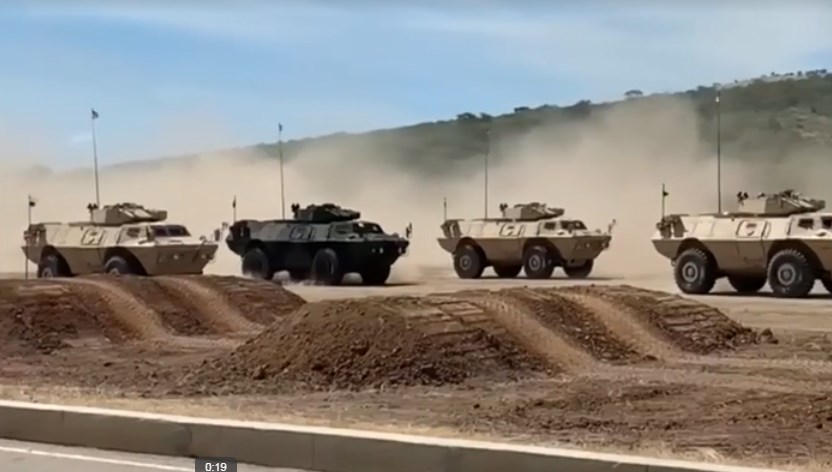 EEUU envió tanques de guerra a la frontera con Venezuela tras donarlos a Colombia (VIDEO)