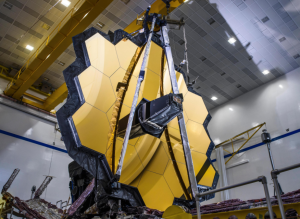El telescopio Webb es tan potente que puede ver un abejorro en la Luna