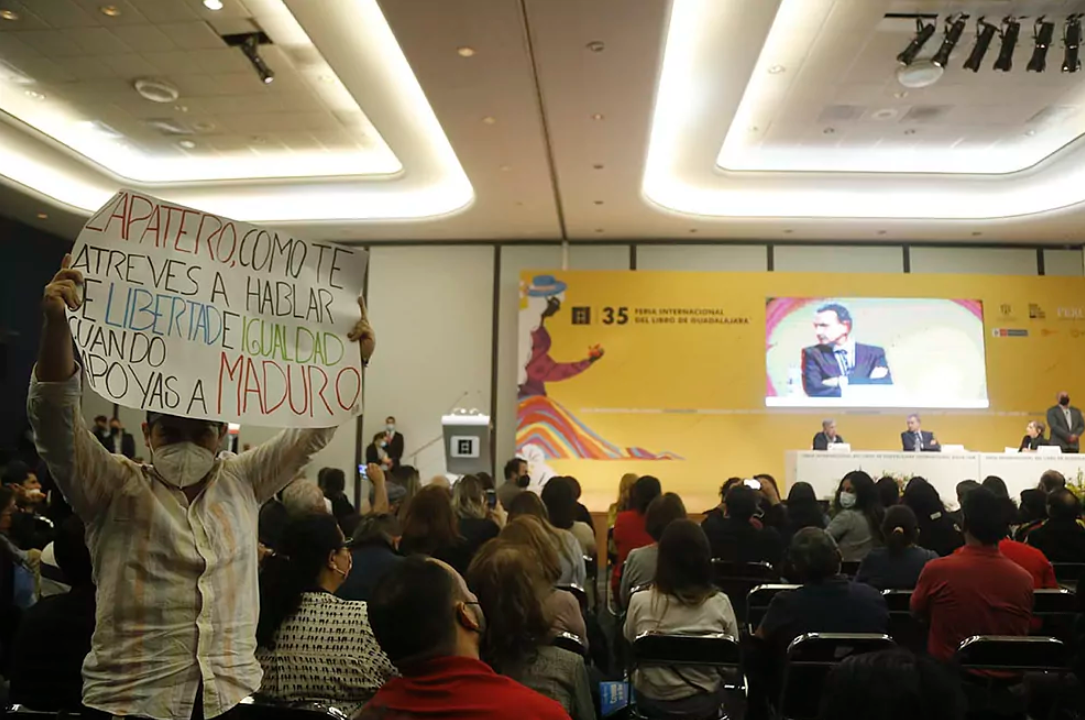 El Grupo de Puebla, con Zapatero al frente, blanquea las tres dictaduras latinoamericanas