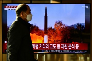 Corea del Norte efectúa su tercer ensayo de misiles del año