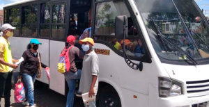 Transportistas del oeste de Caracas denunciaron que el 70% de las unidades están accidentadas