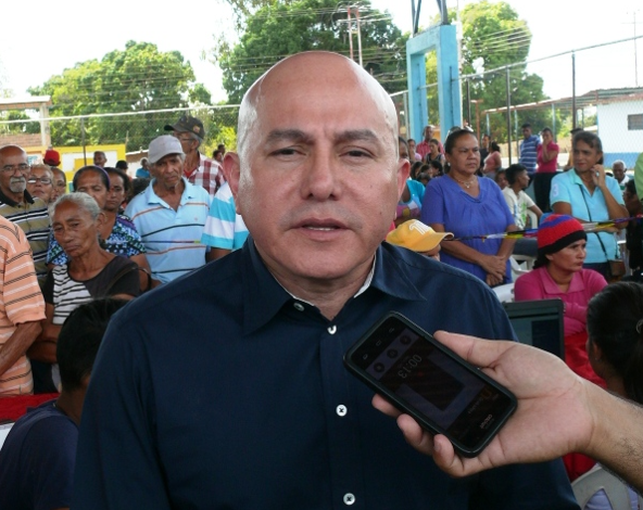 “Una joyita”: este es el alcalde chavista detenido en Bolívar por contrabando de combustible