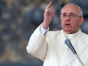 El papa Francisco pide “diálogo” ante los disturbios en Kazajistán