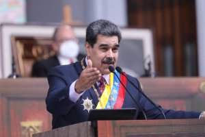 Maduro prometió “estabilizar y garantizar” la “calidad” de los servicios públicos