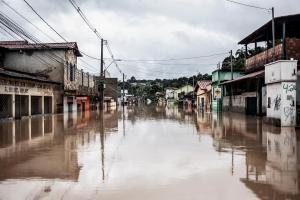 Al menos 10 personas mueren en las últimas 24 horas por las lluvias en Brasil