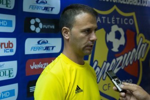 Alex Pallarés llegó a Venezuela para dirigir al Deportivo Táchira