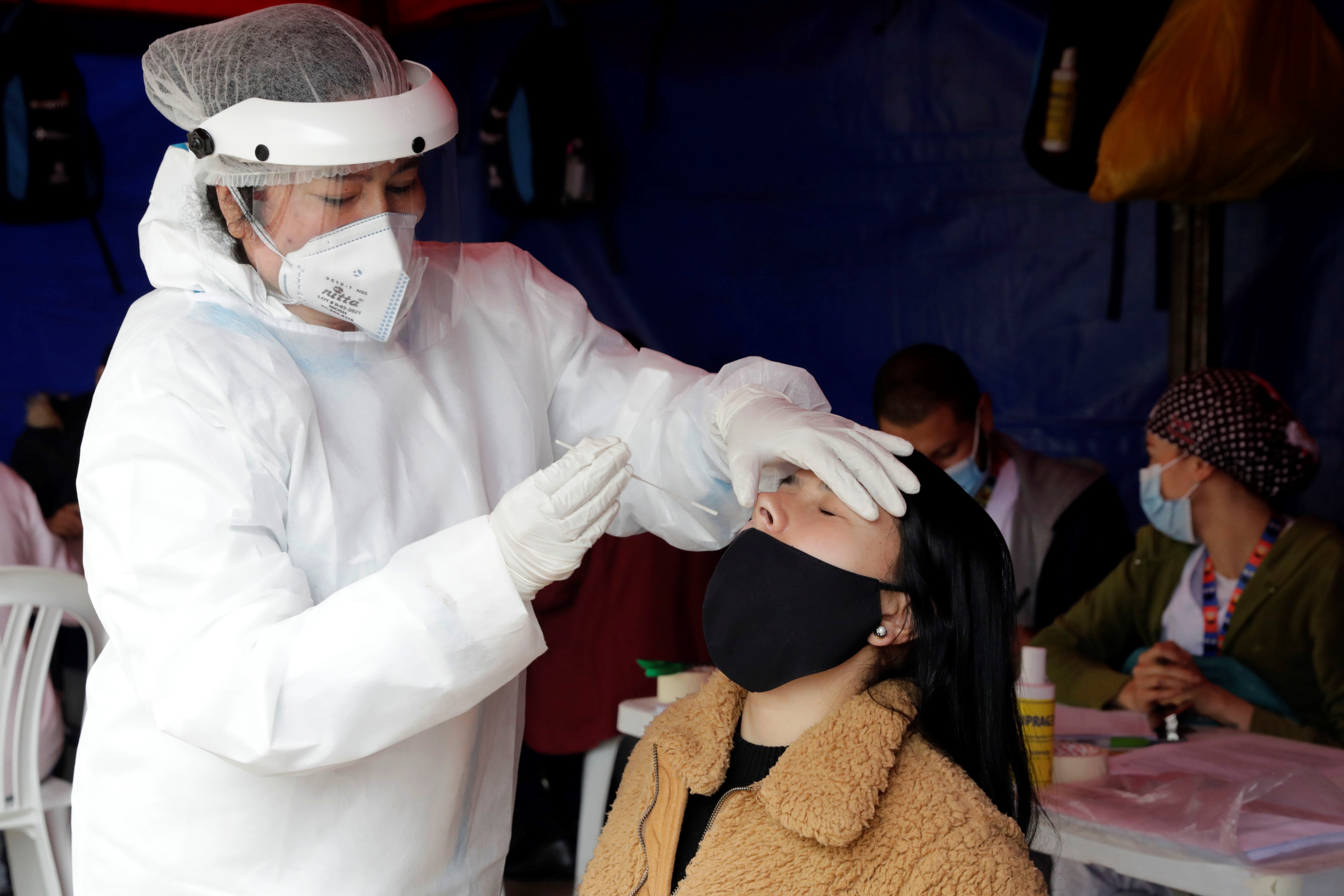 La pandemia sigue aumentando en Colombia, con más de 12 mil casos en 24 horas